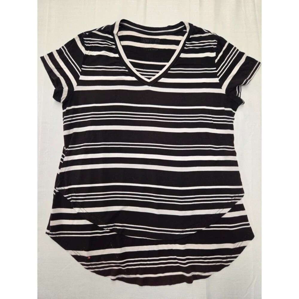 Latched Mama Nursing Top Short Sleeve Black White Striped V-Neck Size XL